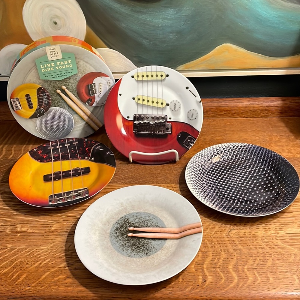 Set of 4 Rock N’ Roll Side Plates